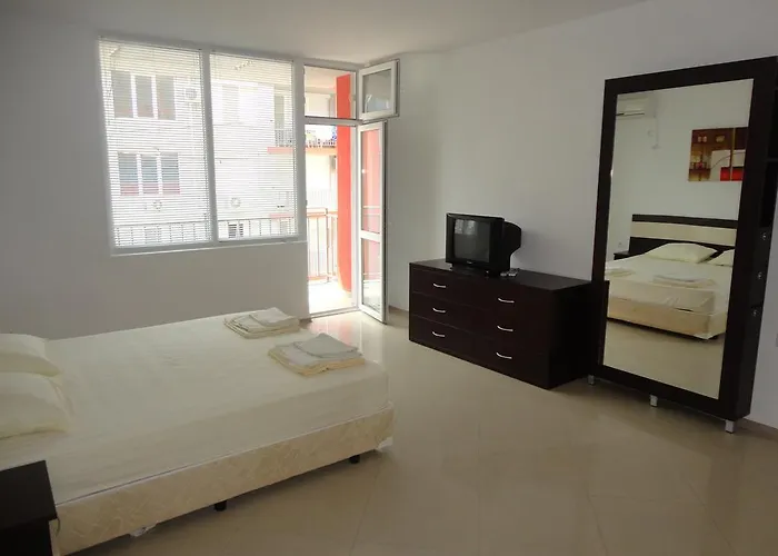 Апартаменты Stefani Приморско